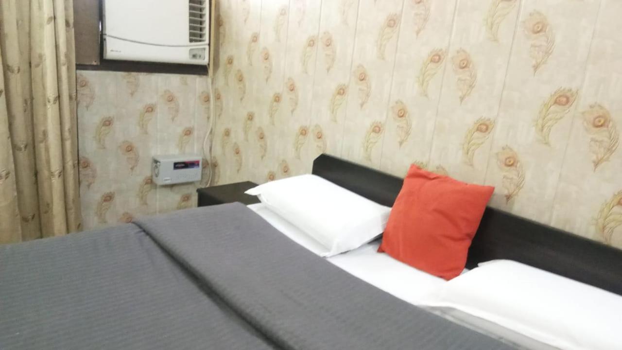 Hotel O Hya'S Homestay Dehradun Ngoại thất bức ảnh