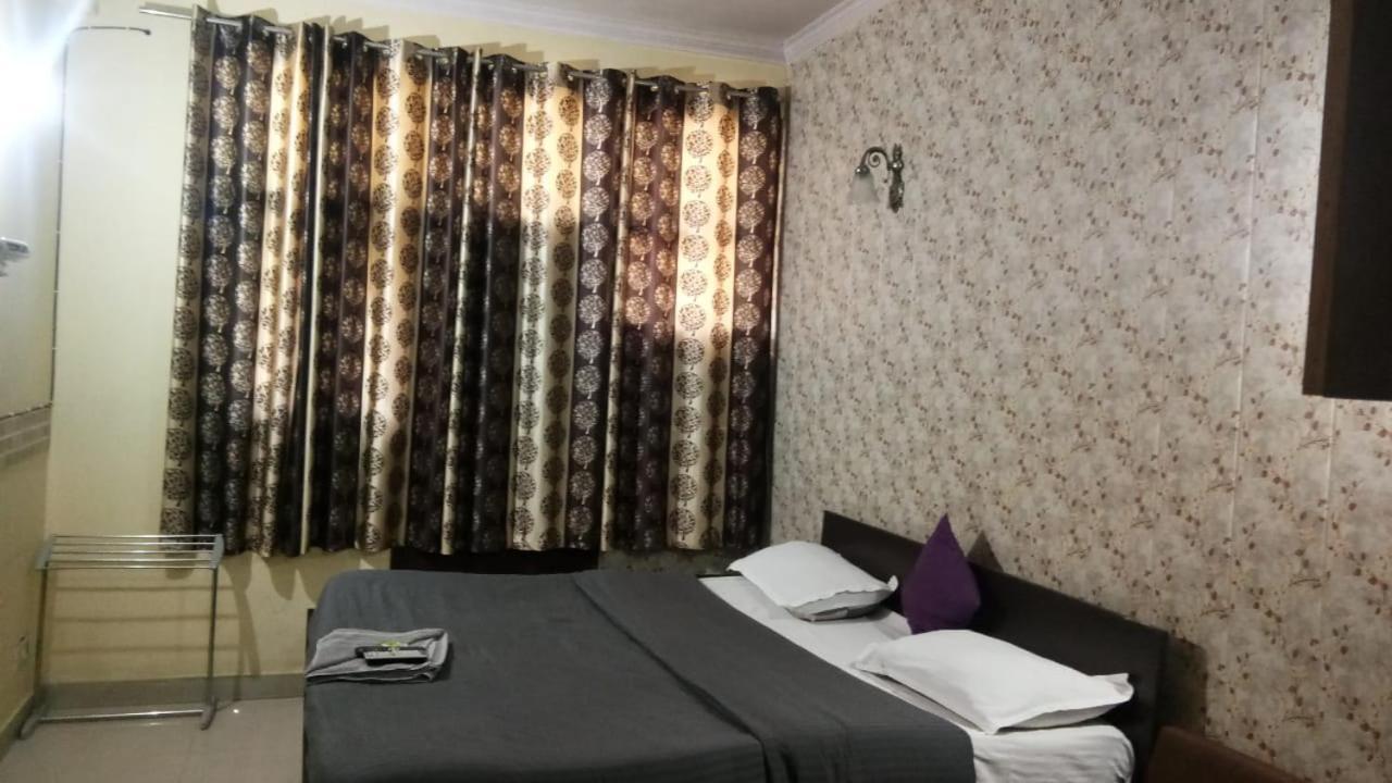 Hotel O Hya'S Homestay Dehradun Ngoại thất bức ảnh