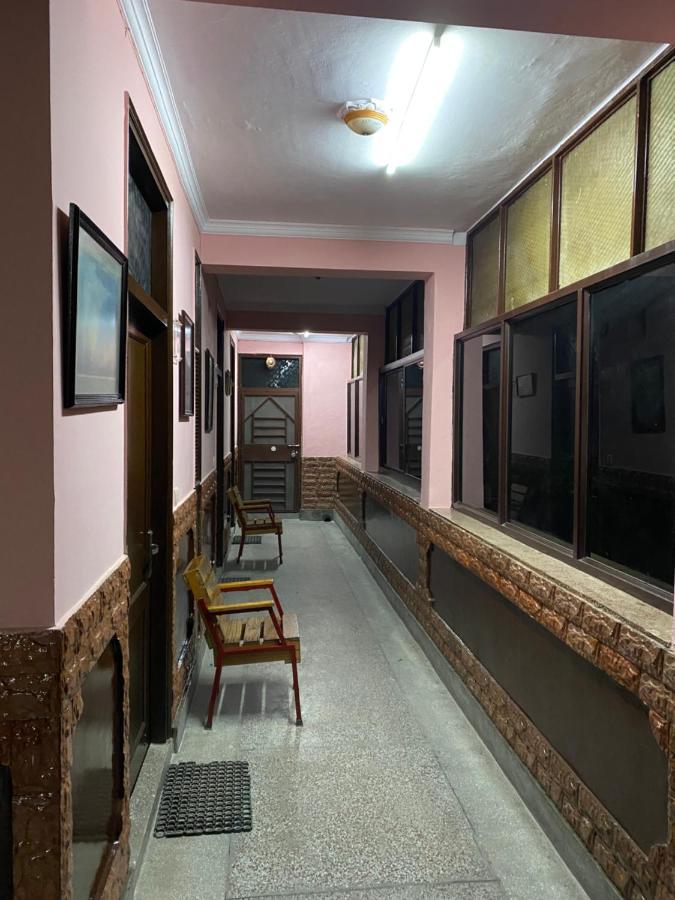 Hotel O Hya'S Homestay Dehradun Ngoại thất bức ảnh