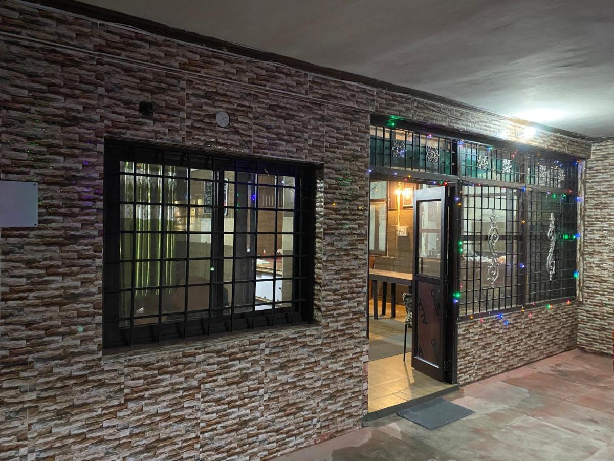 Hotel O Hya'S Homestay Dehradun Ngoại thất bức ảnh