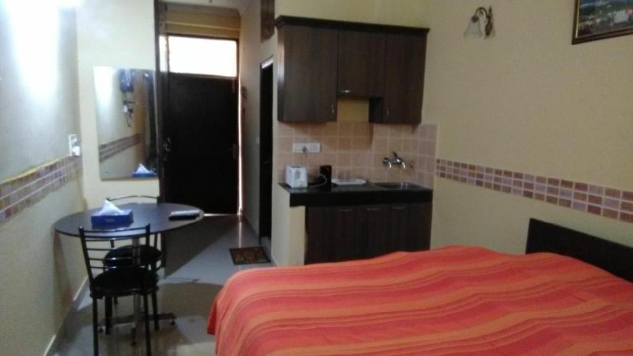 Hotel O Hya'S Homestay Dehradun Ngoại thất bức ảnh
