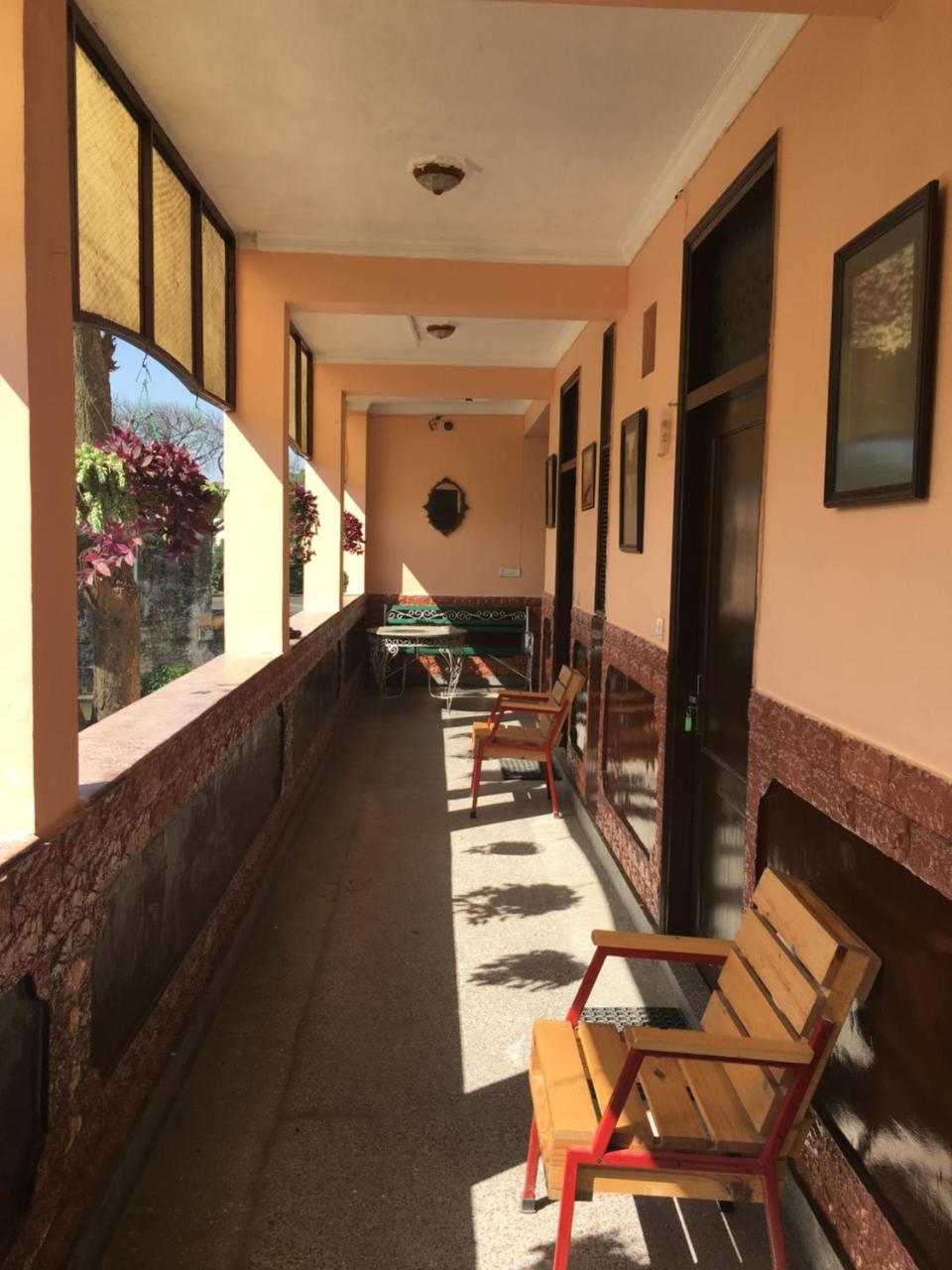 Hotel O Hya'S Homestay Dehradun Ngoại thất bức ảnh